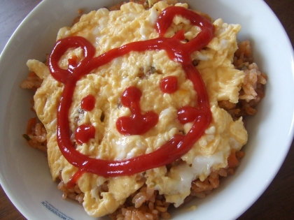 久々リピです！熊です。
うちの子は離乳食相変わらず食べないくせにパンとか野菜とか
そのまんま握らせとくとモグモグしてます。離乳飛び級です（笑）