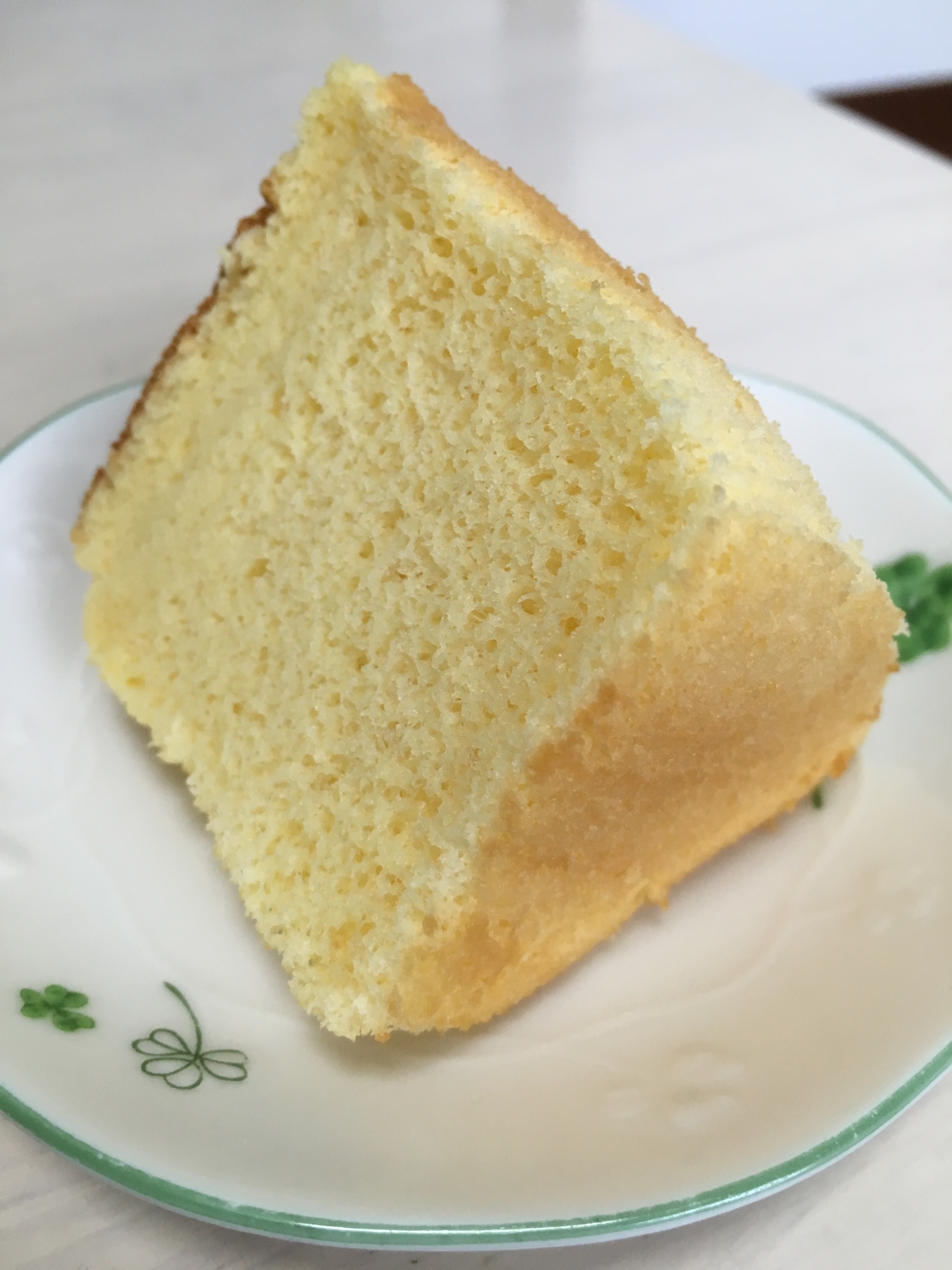 もちもち 米粉でシフォンケーキ 型１８ｃｍ レシピ 作り方 By マザーわかめ 楽天レシピ