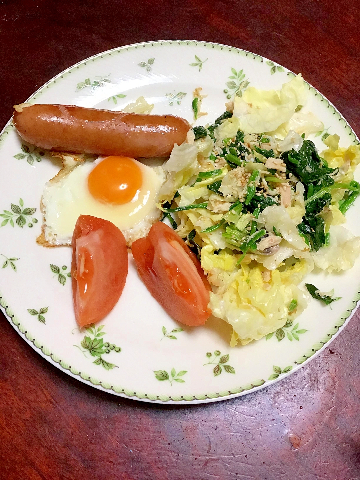 レタスとほうれん草とシーチキンの胡麻ドレ和え