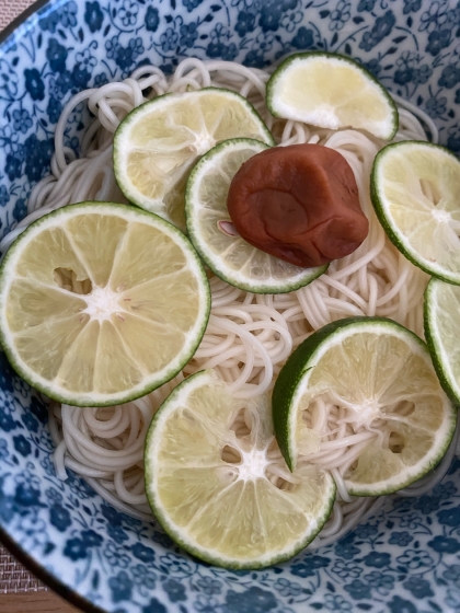 麺つゆと白だしで簡単すだち素麺 レシピ 作り方 By 管理栄養士きゃさりん 楽天レシピ