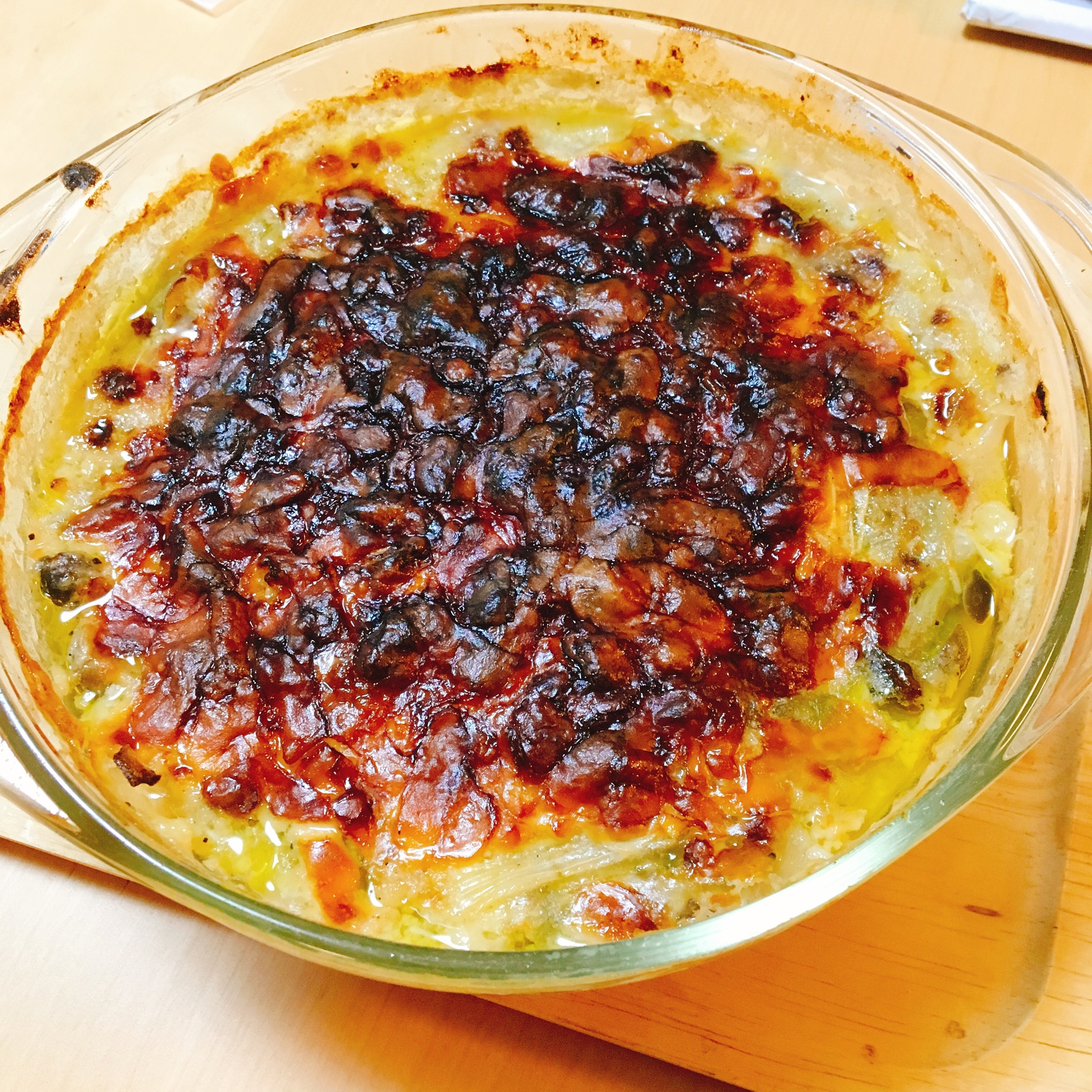 牡蠣としめじのグラタン