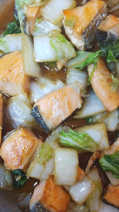 鮭と白菜のバタポン炒め