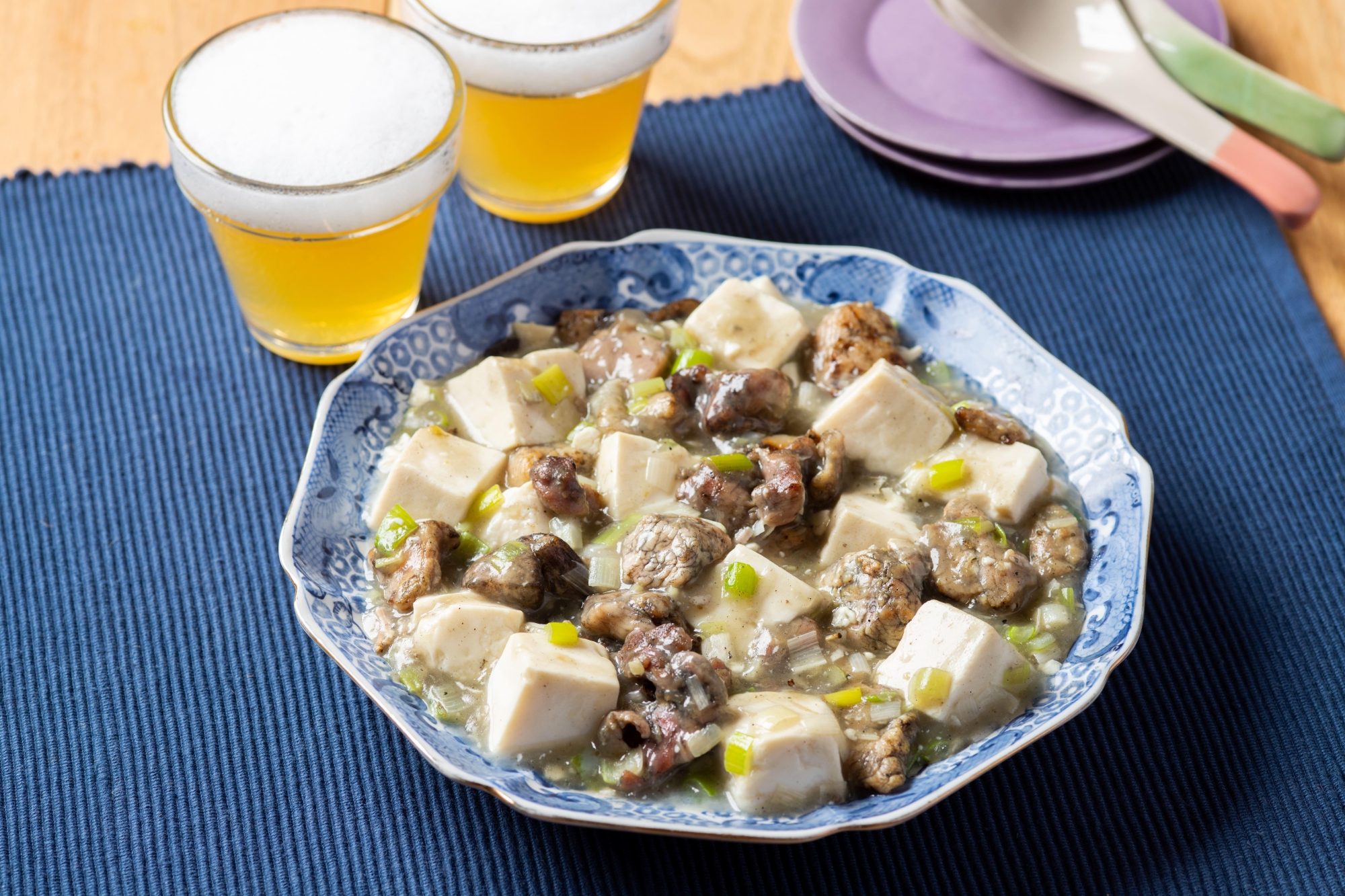 柚子胡椒の香り漂う！炭火焼鶏の麻婆豆腐