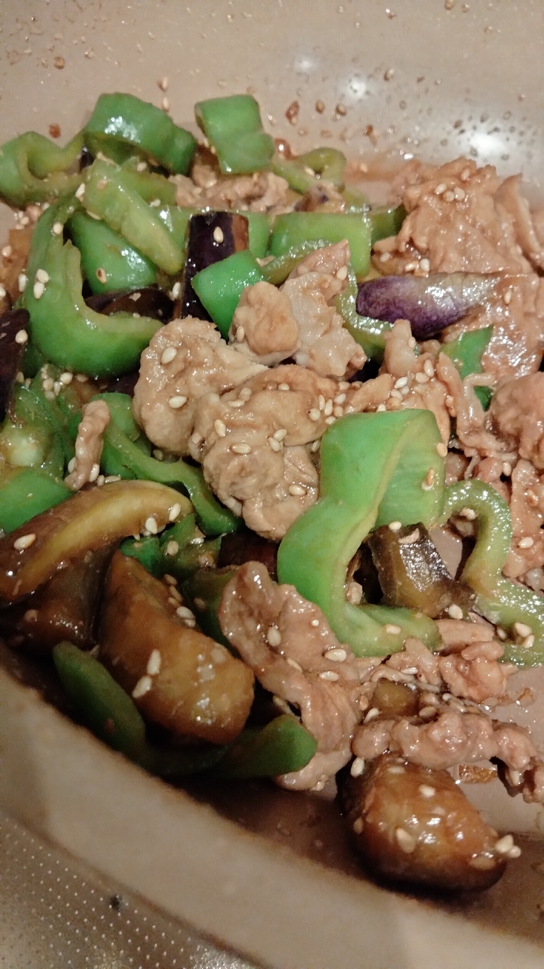 ピーマンと茄子の甜麺醤炒め