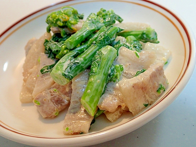 生姜香る♡　豚バラ肉と菜の花の胡麻ドレマヨ和え♬