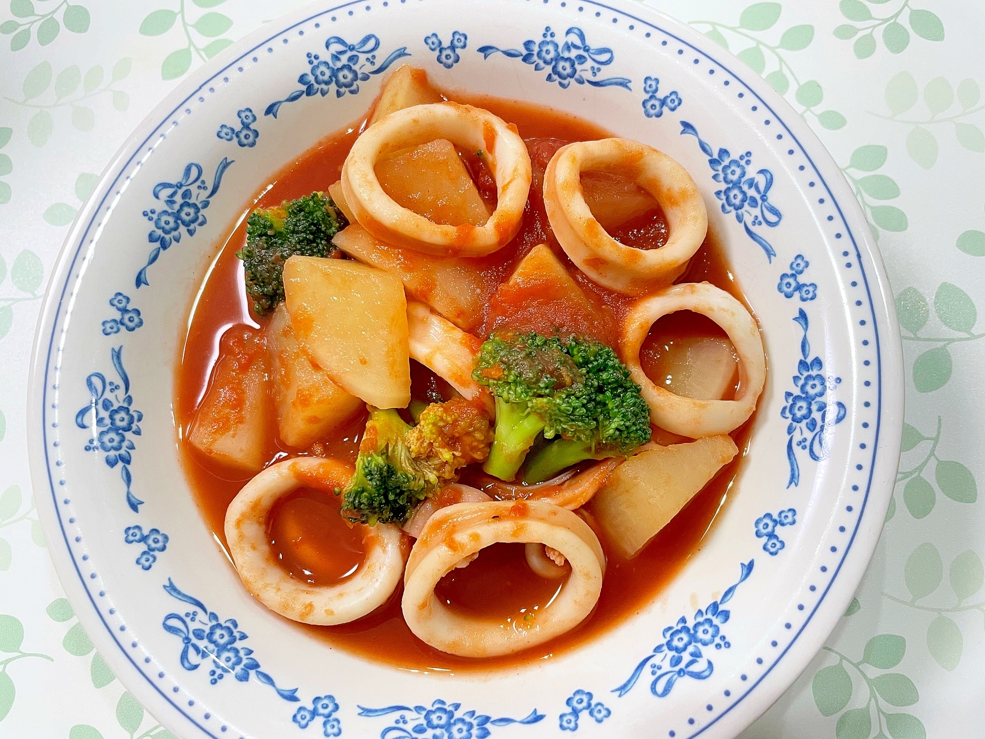 イカと大根のトマトスープ煮