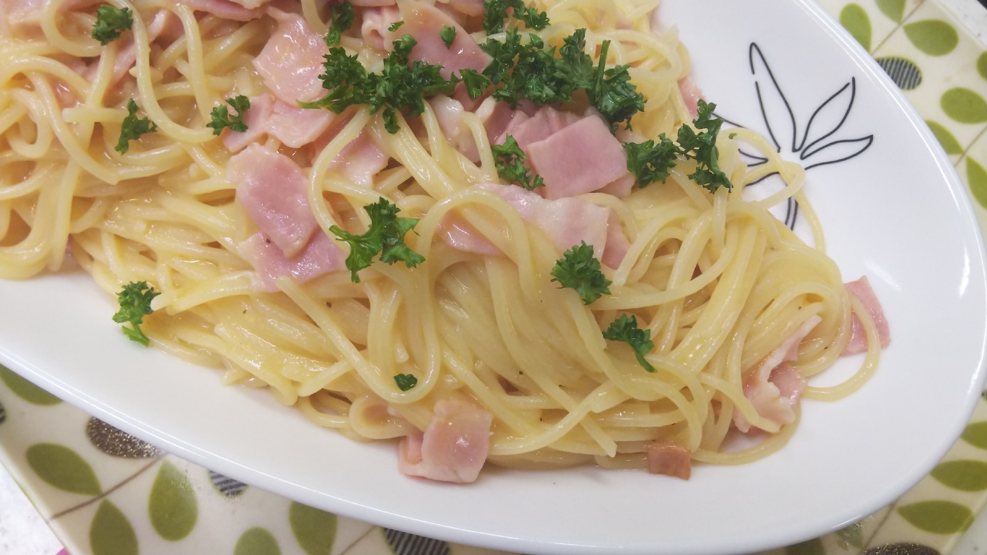 ベーコン増量！市販ソースでカルボナーラ レシピ・作り方 by