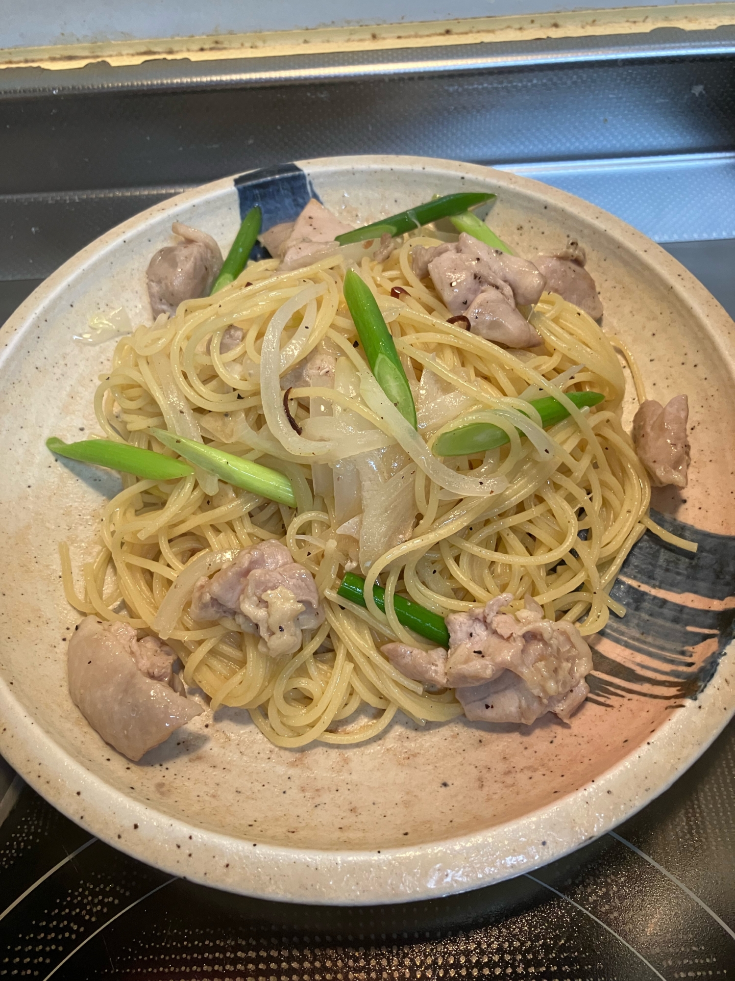 鶏肉とニンニクの芽のペペロンチーノ^_^