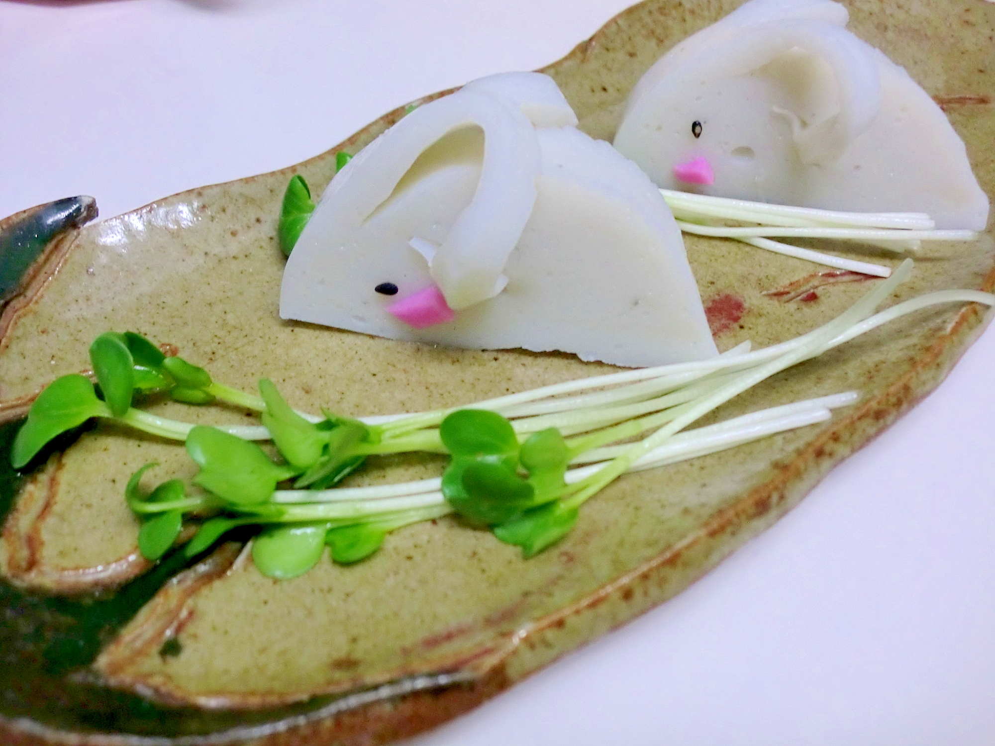 おせちのかまぼこで 可愛い羊さん レシピ 作り方 By Hottyoi 楽天レシピ おせちのかまぼこで 可愛い羊さん レシピ 作り方 By Hottyoi 楽天レシピ