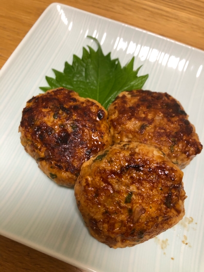 ふわふわ食感と大葉の香りでお箸が止まらない美味しさでした♪お酒にも合いますね〜♡