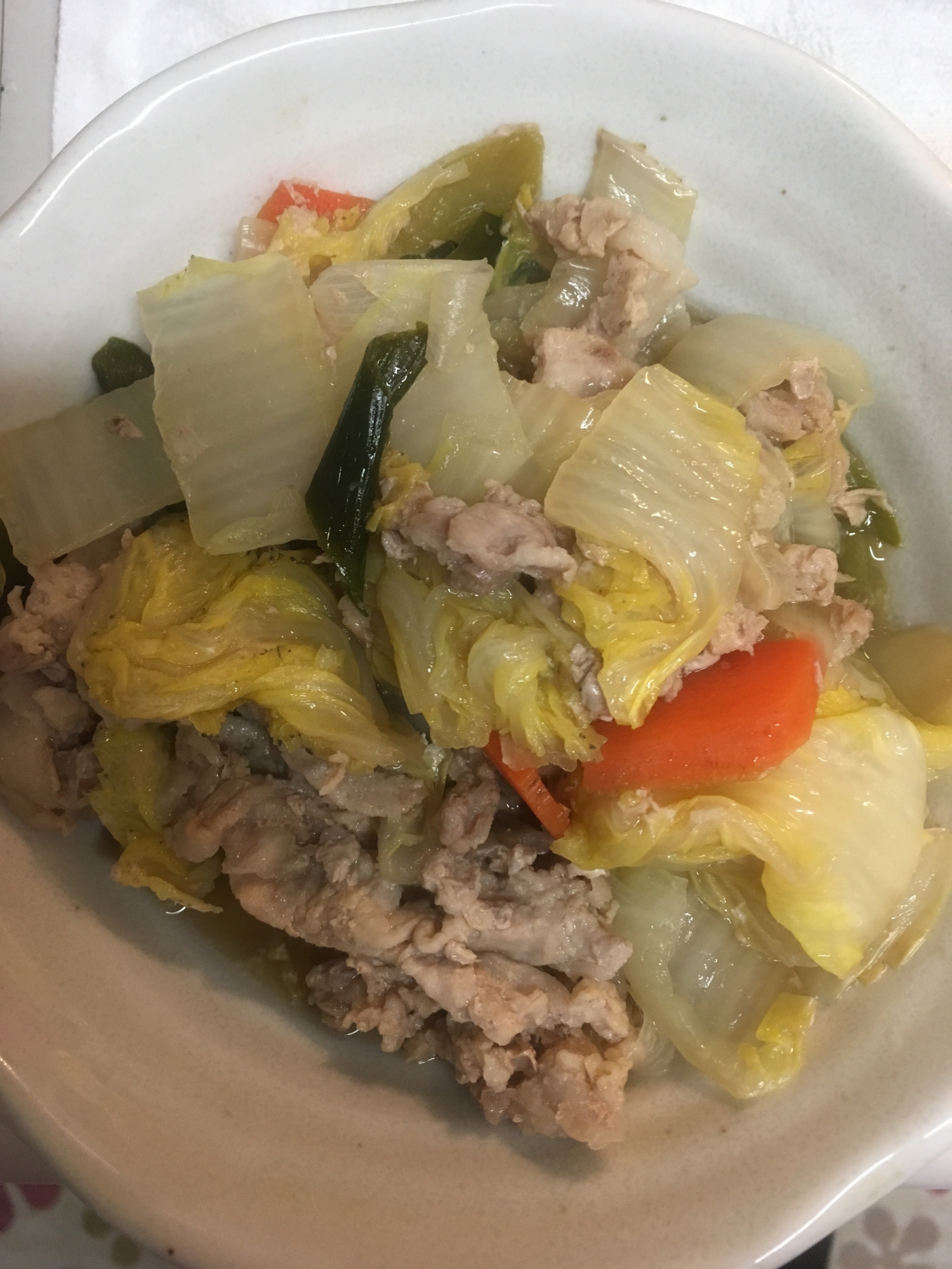 豚肉と野菜で簡単！フライパン蒸し