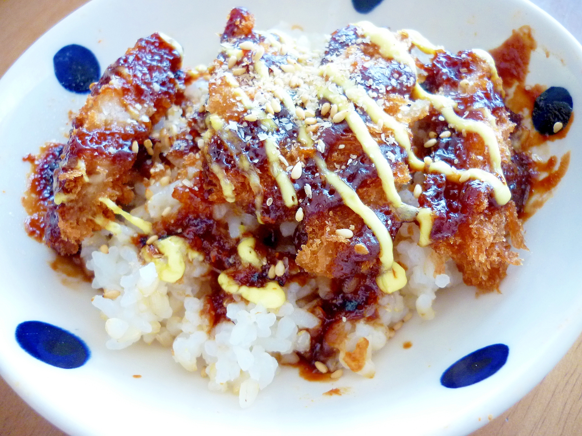 ミニ丼　ひとくちカツの甘味噌マヨ丼～＊