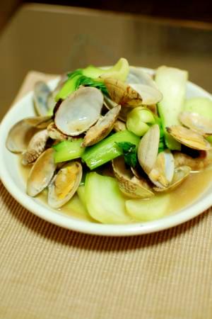 超簡単！あさりとチンゲン菜の酒蒸し