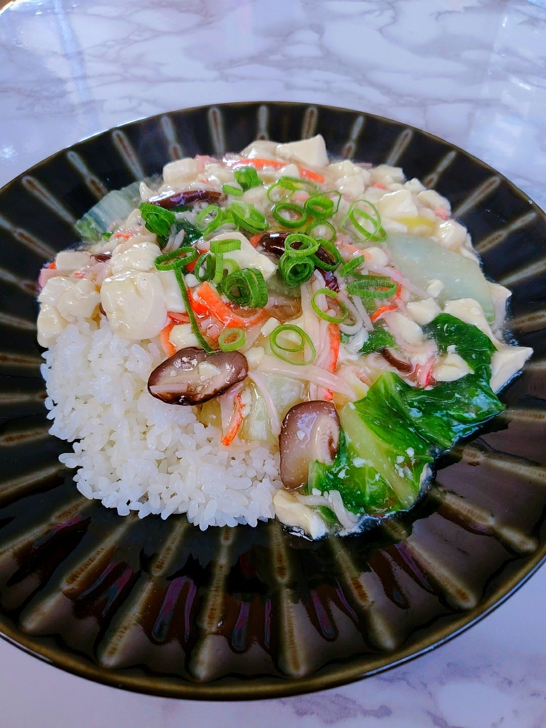 白菜とカニカマの豆腐あんかけ丼