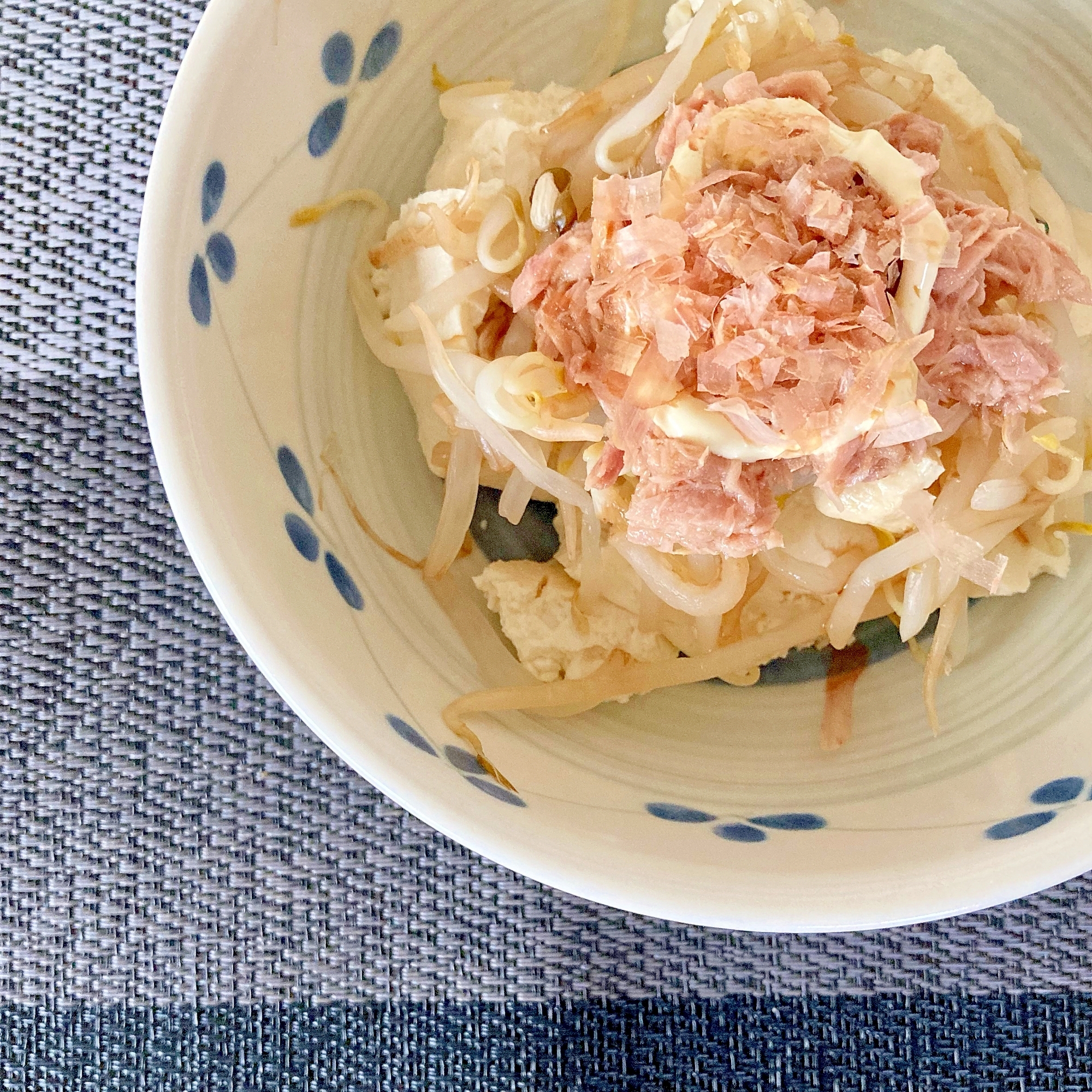 茹でもやしとツナの豆腐サラダ