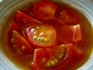 暑い夏にさっぱり☆トマトのマリネ