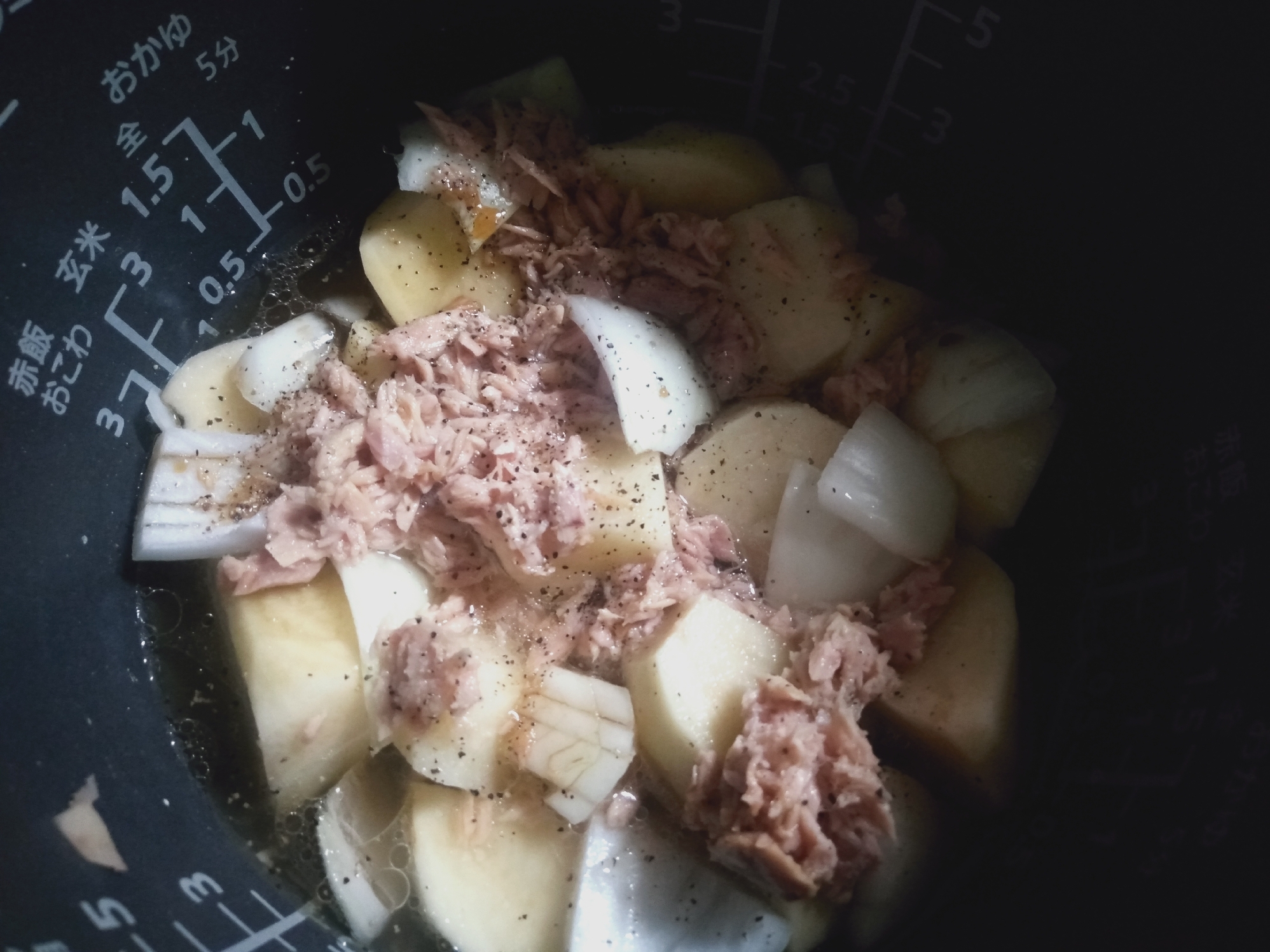 ほったらかし！炊飯器で簡単★ヘルシー塩ツナじゃが