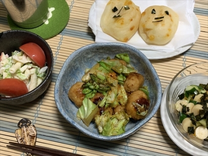 お弁当のおかず☆肉団子とキャベツの甘辛炒め