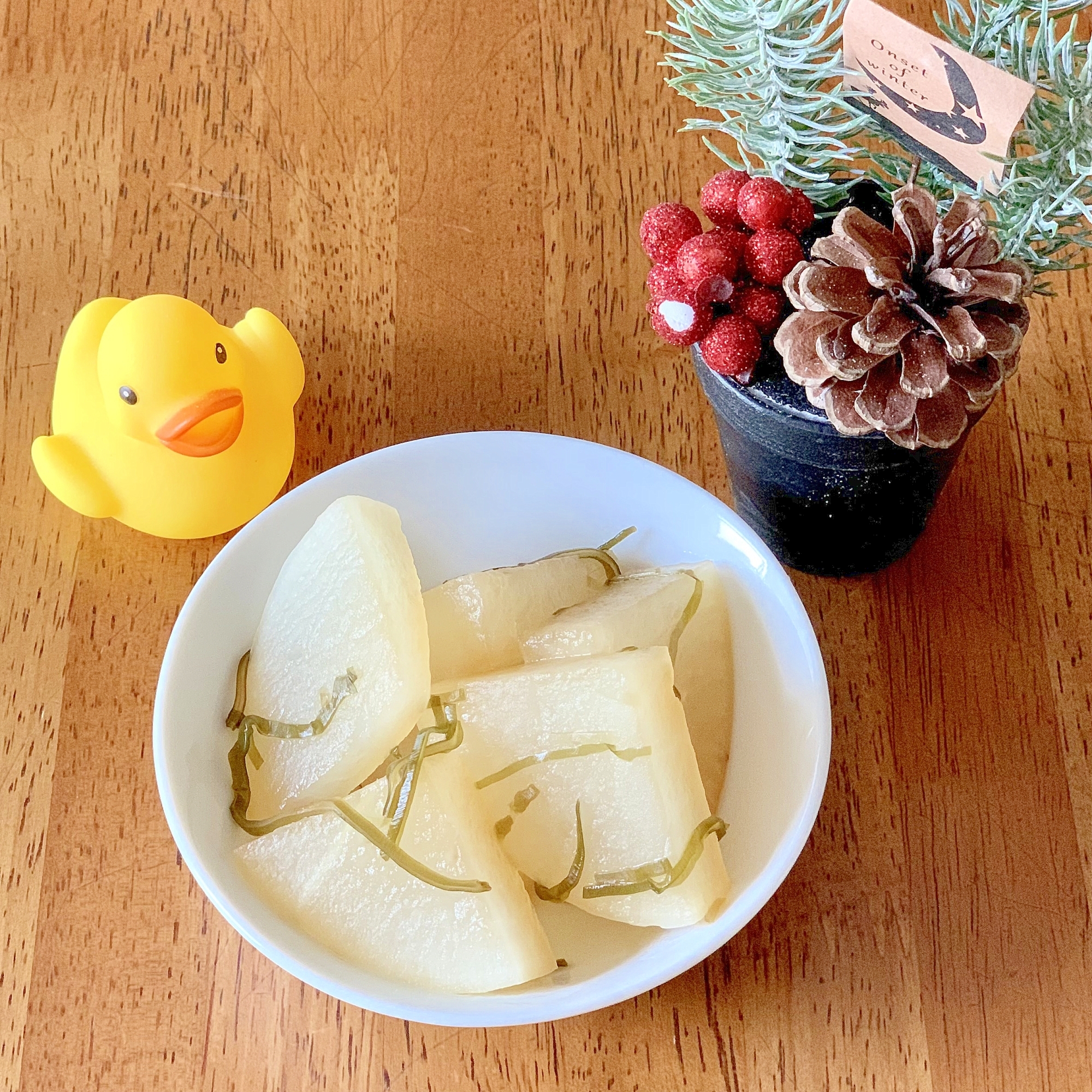 大根と塩昆布の煮物