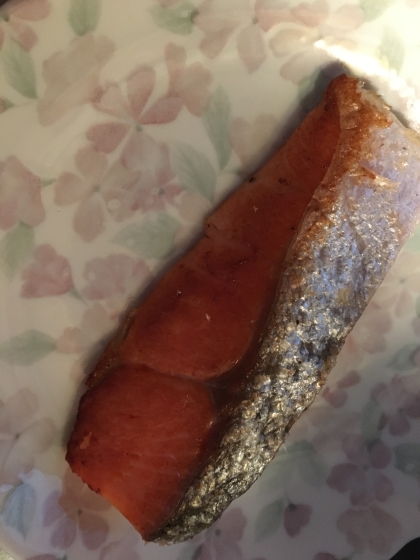 フライパンで　ふっくら鮭の塩焼き