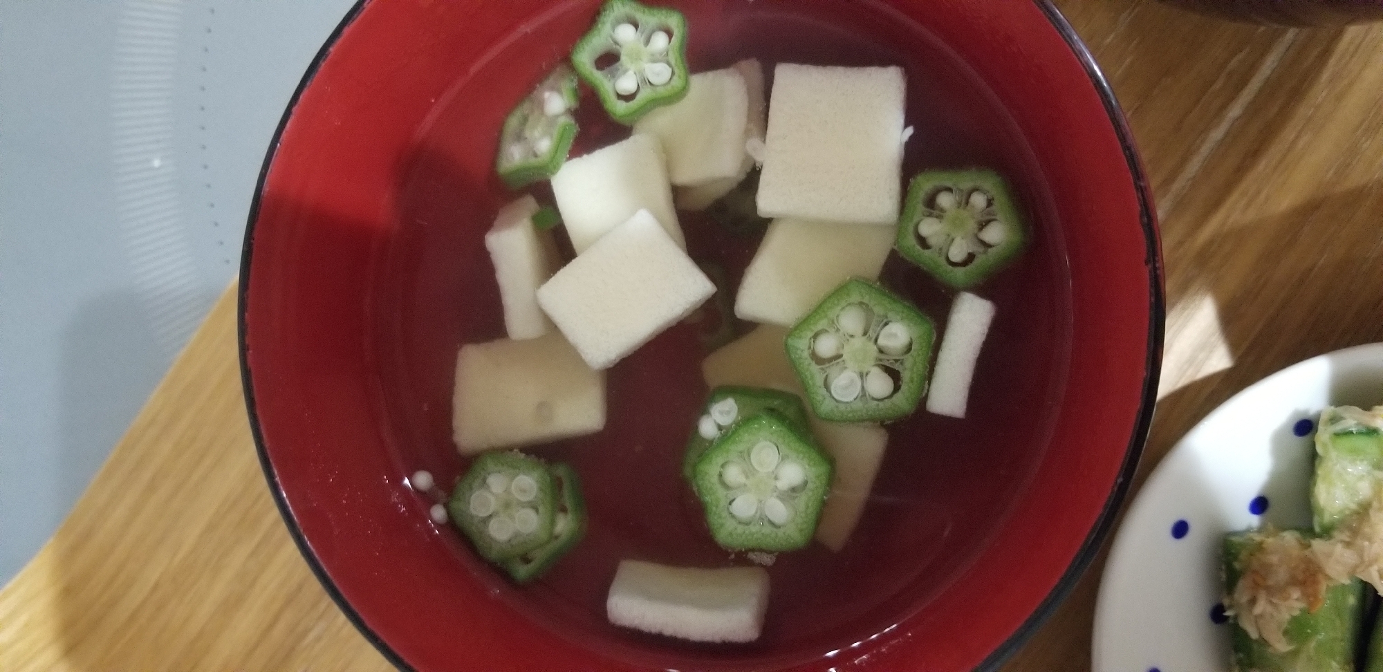 おくら、高野豆腐のお吸い物