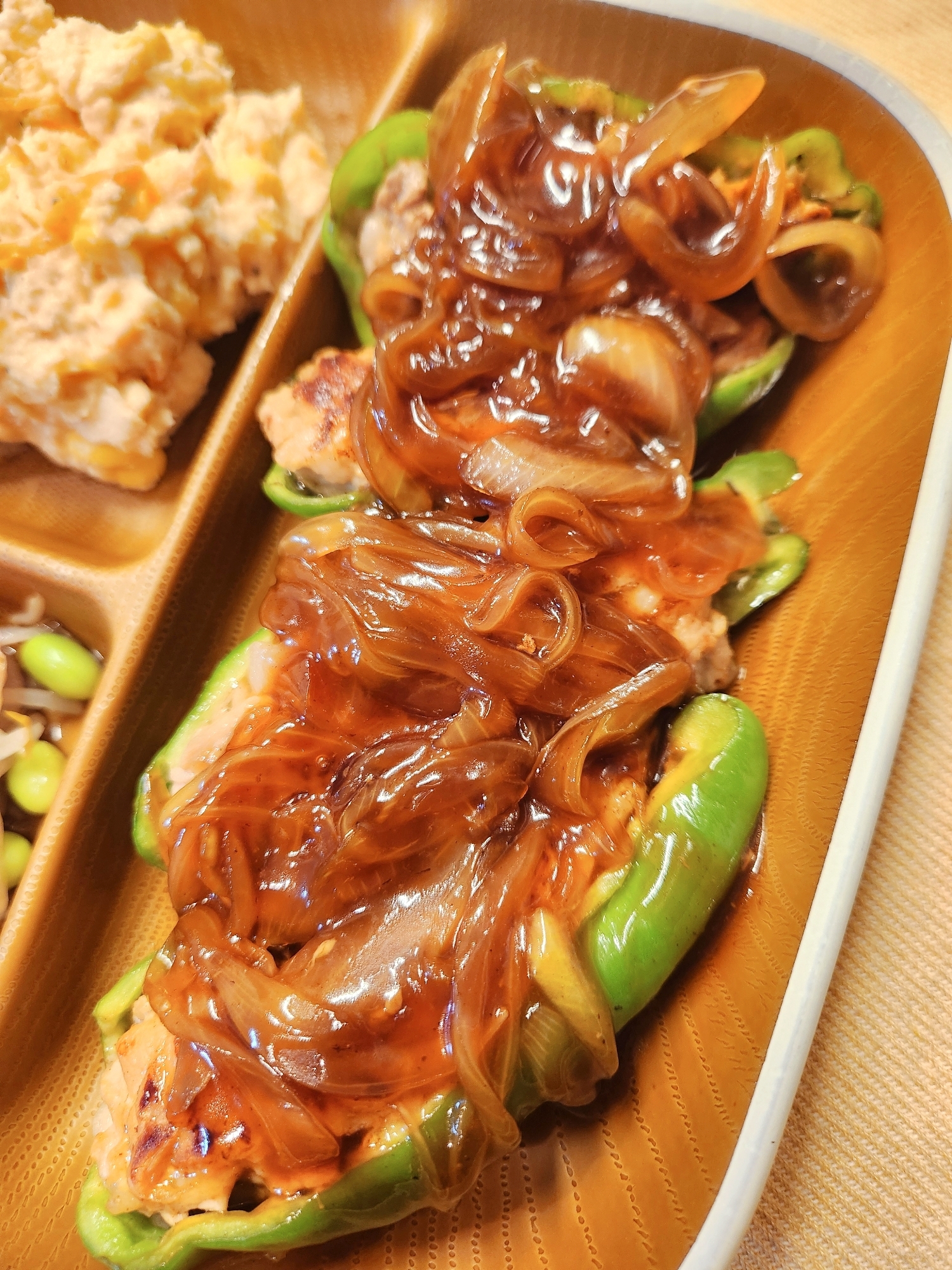 【おかず】ピーマンの豚肉詰め