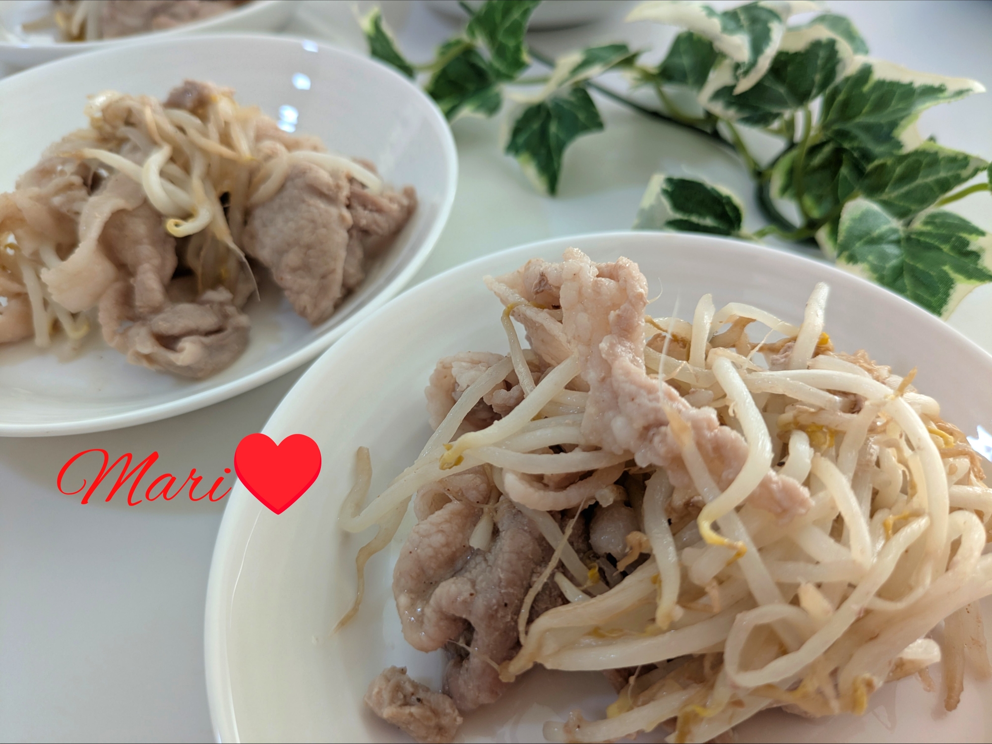 もやしと豚こまの炒め物