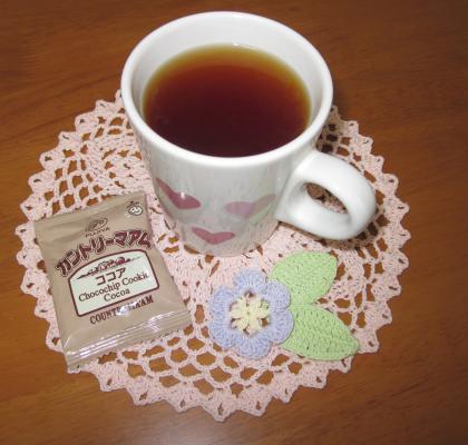 やっぱり紅茶と生姜はよくあいますね♪
今日は疲れていたので、少し甘めで作ってみました★
ごちそうさまでした（*^_^*）