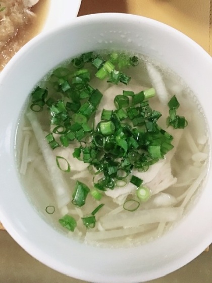 韓国料理☆　酔い覚まし「ゆで豚大根スープ」