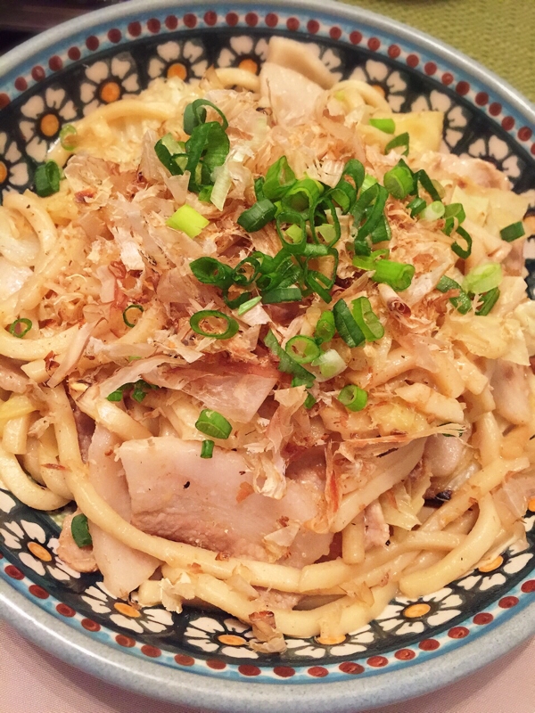 豚バラキャベツの塩ダレ焼うどん♬