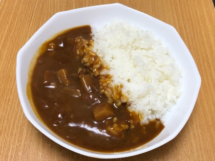 甘くておいしいりんごとはちみつカレー