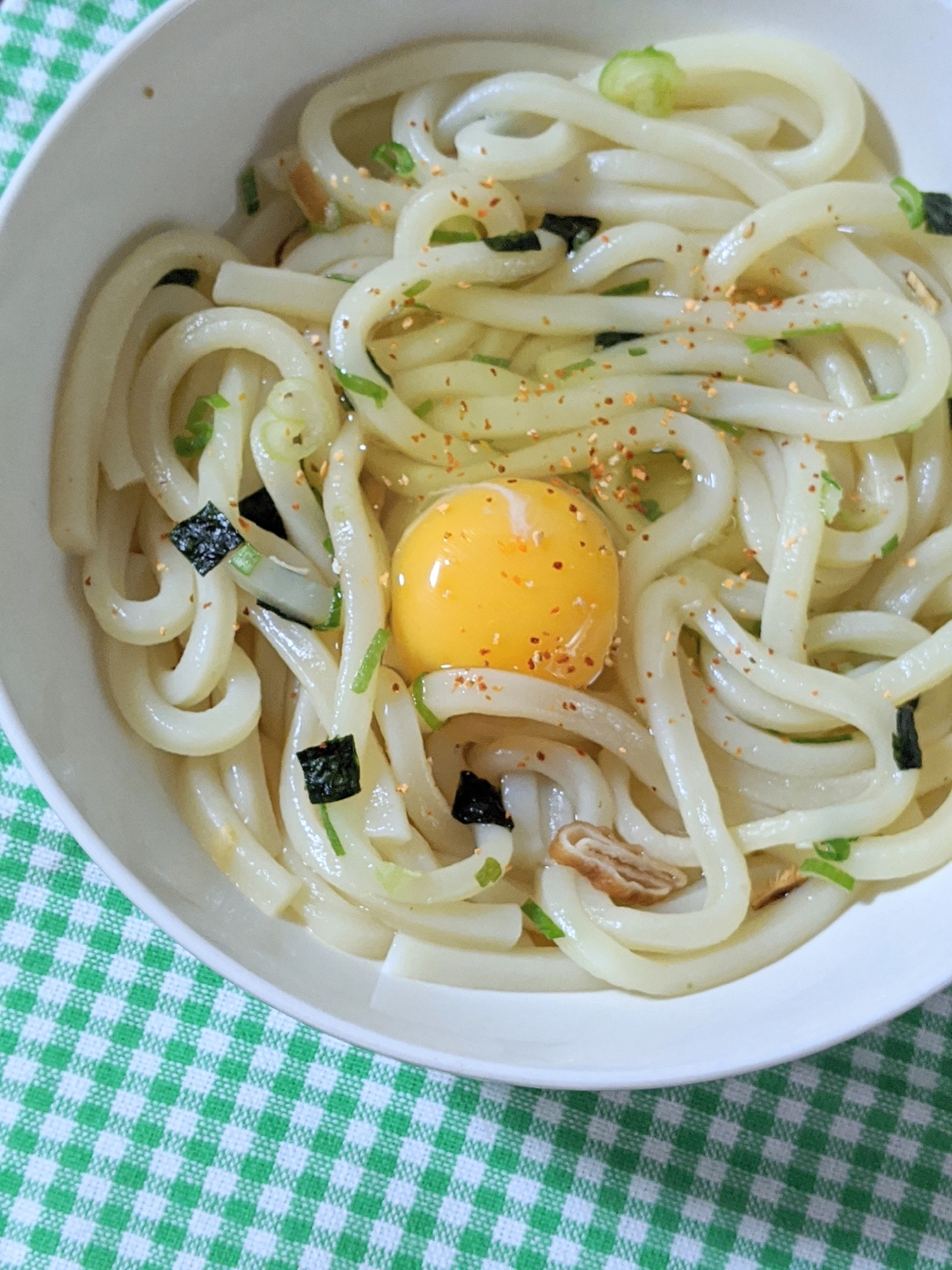 松茸のお吸い物の釜玉うどん