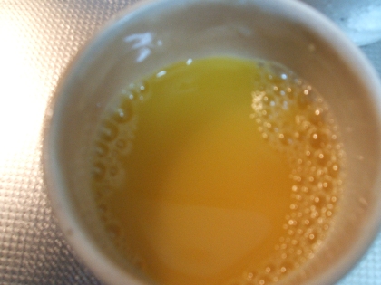 ホット専用のオレンジジュースってあるんですね～温かいオレンジジュースって初めてだけど美味しいですね♡ごちそうさまでした　。
