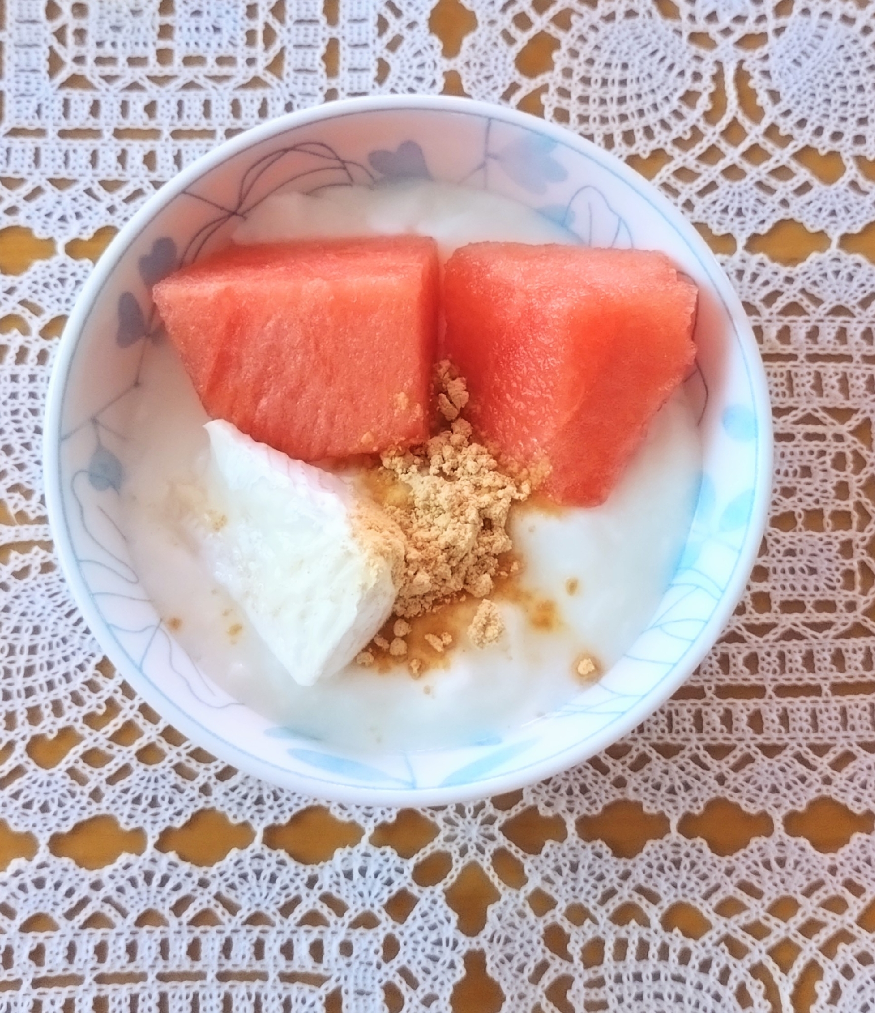 スイカとチーズときな粉ヨーグルト◇