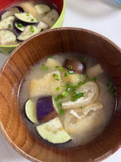 茄子と厚揚げの味噌汁