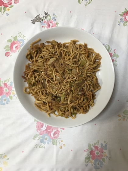 焼きそばソース消費に★焼きうどん！