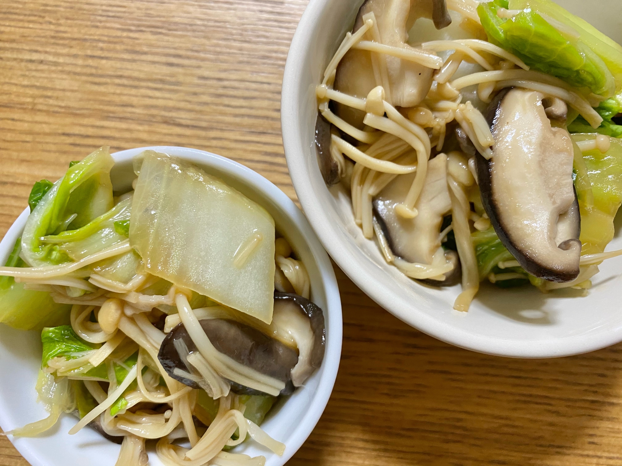 簡単！白菜ときのこのバター醤油炒め