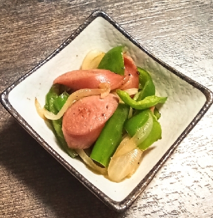 いつもありがとうございます♫
朝食とお弁当に入れました〜。
彩りがとても良く美味しかったです♡
レシピありがとうございます(^^)v