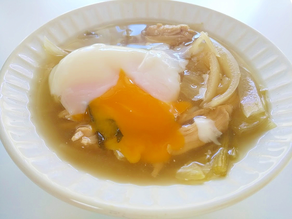 ささみと温泉卵の野菜たっぷり胡麻醤油スープ