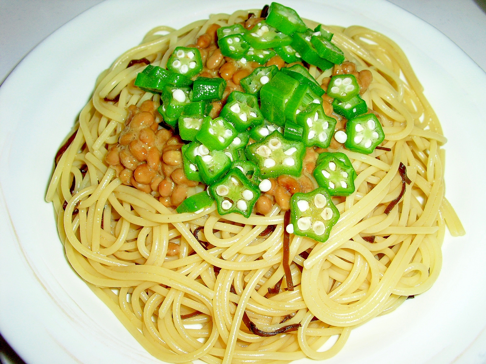 ねばねば～♪我が家の“おくら・納豆・塩昆布パスタ”