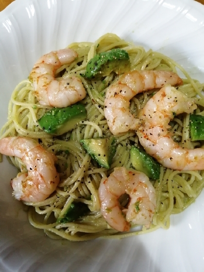 豆乳で エビとアボカドのクリームパスタ 生クリ無 レシピ 作り方 By にし た 楽天レシピ