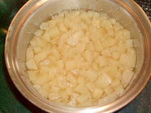 離乳食後期yoくたくたリンゴ煮 無水鍋 レシピ 作り方 By Nozayomi 楽天レシピ 離乳食後期yoくたくたリンゴ煮 無水鍋 レシピ 作り方 By Nozayomi 楽天レシピ