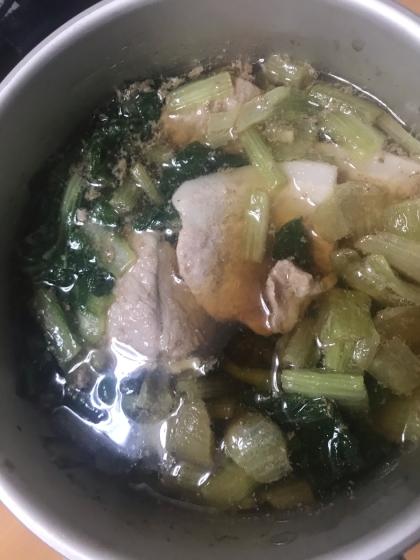 小松菜の醤油スープ