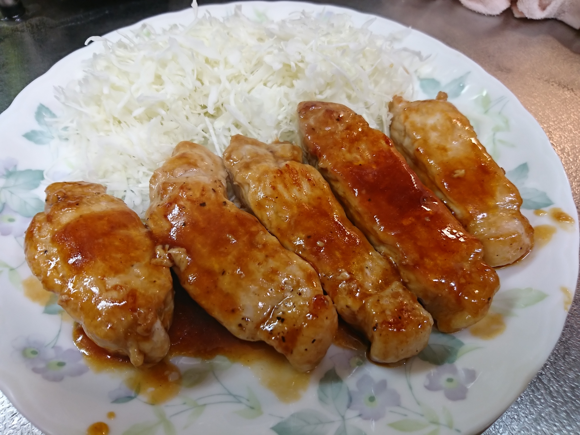 超~簡単!焼いてタレを絡めるだけ!トンテキ!