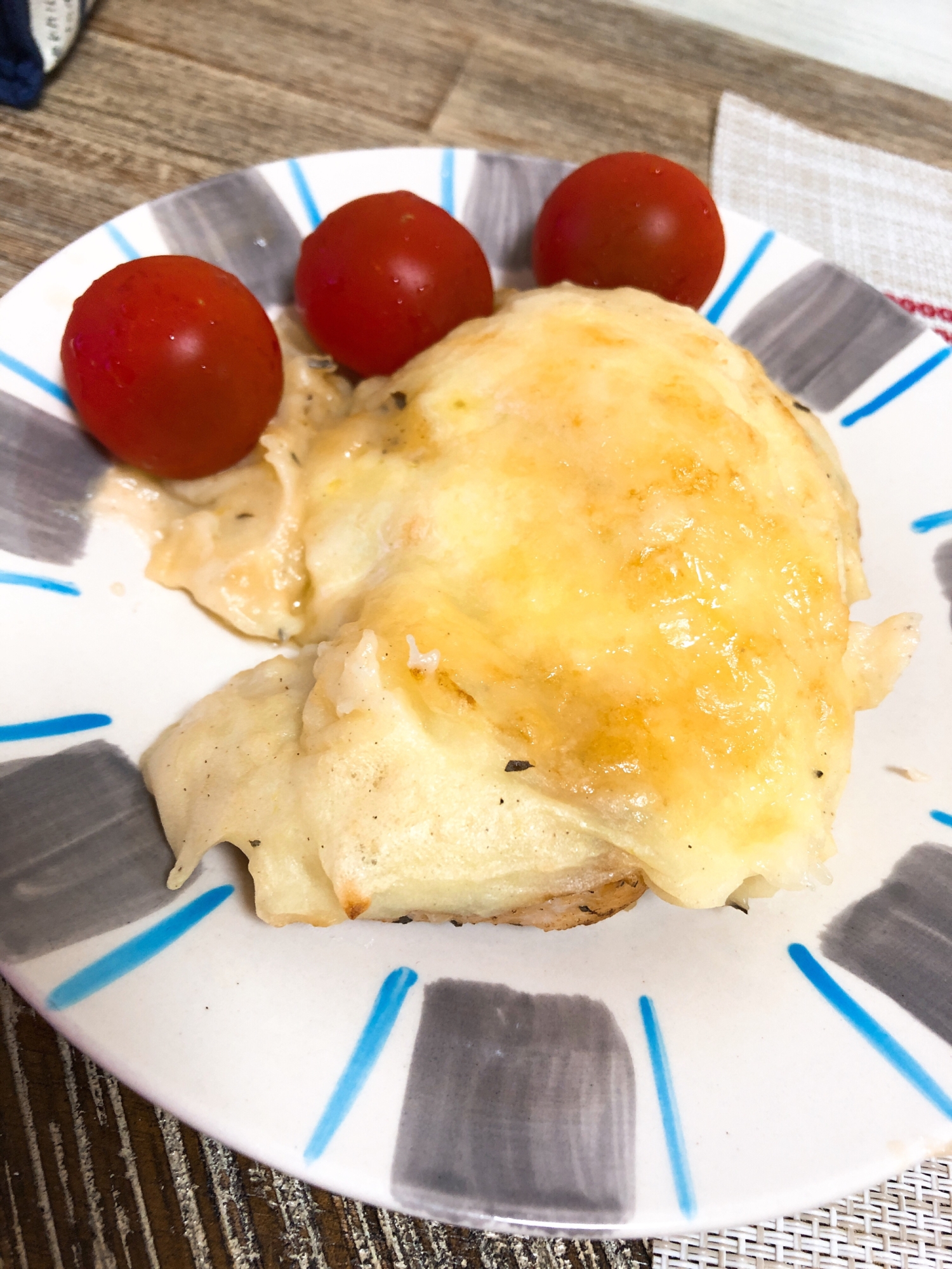 鶏むね肉とマッシュポテトのチーズ焼き