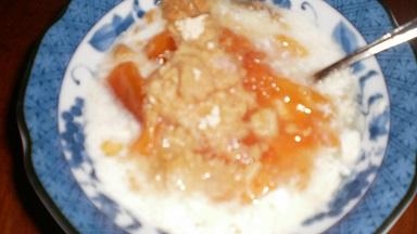 熟し柿の豆乳ヨーグルト黄な粉