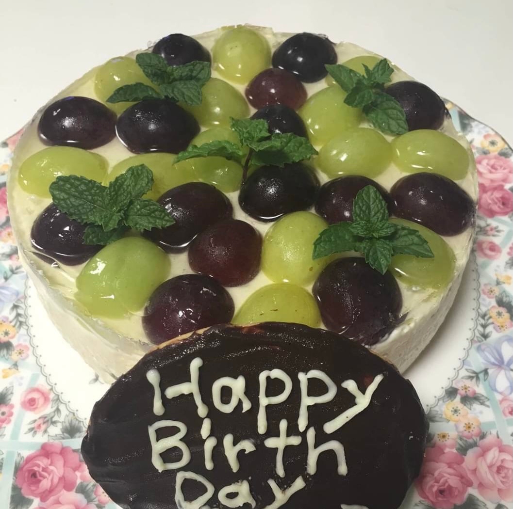 マスカットとブドウのレアチーズケーキ レシピ 作り方 By Aya Mama 楽天レシピ