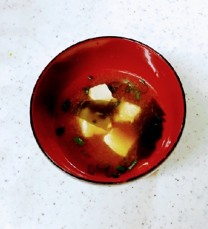 わかめ・豆腐の味噌汁