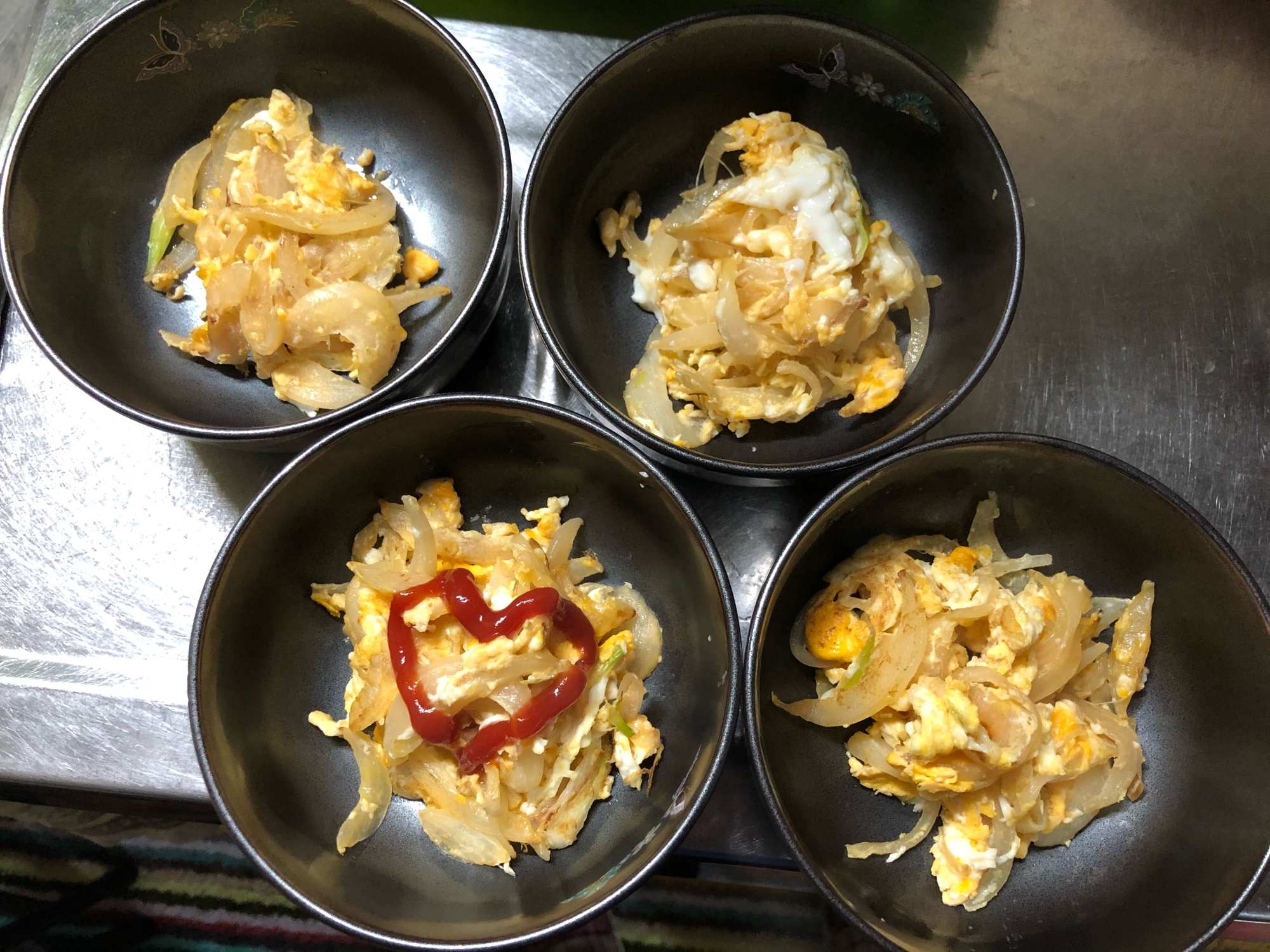 材料二つでもう一品 子供も食べる玉ねぎの卵炒め レシピ 作り方 By 主夫あっぷる 楽天レシピ