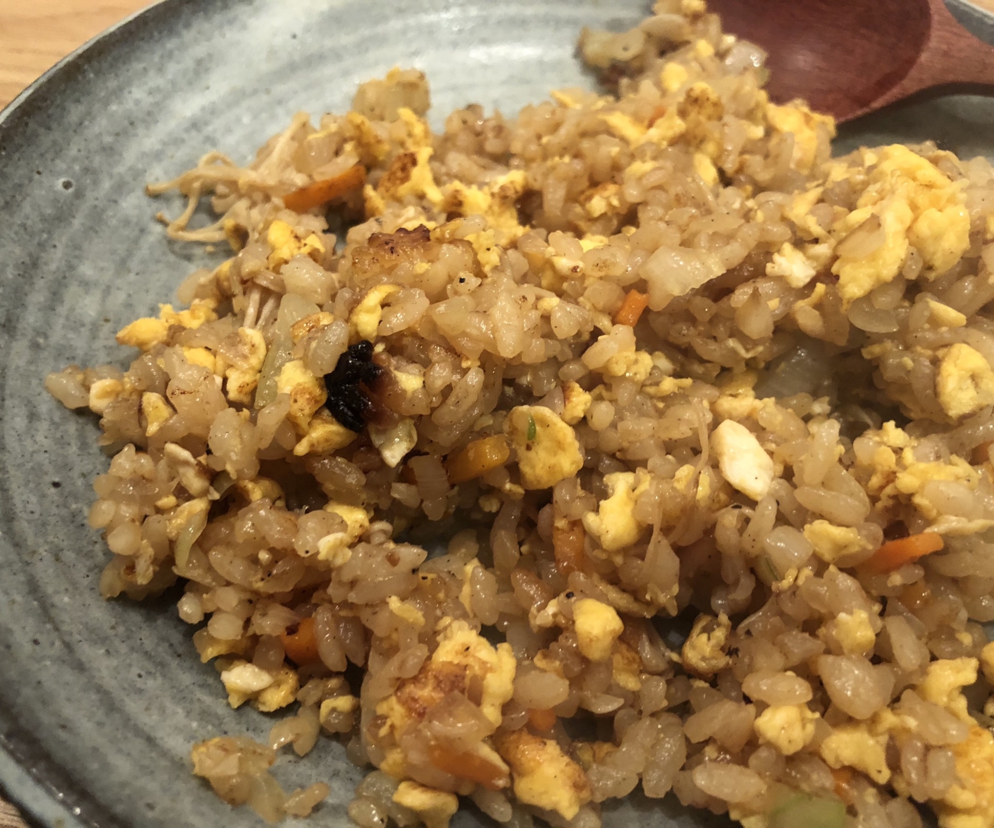 残り物炊き込みご飯でチャーハン